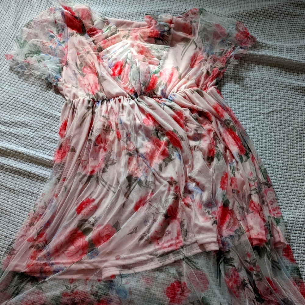 Maternity photo shoot dress